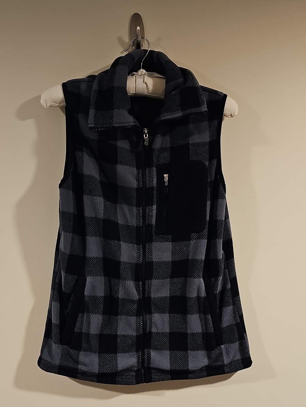 Chaps Black & Gray Plaid Fleece Zip Vest